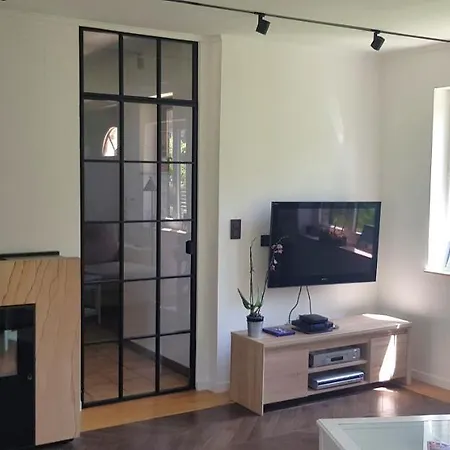 Villa Tres Belle 4 Facades Dans Quartier Et Arbore - 5 Kms De