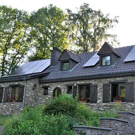 Villa Tres Belle 4 Facades Dans Quartier Et Arbore - 5 Kms De *