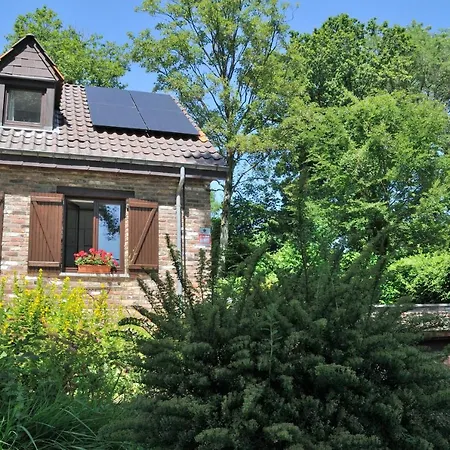 Tres Belle 4 Facades Dans Quartier Et Arbore - 5 Kms De * Namur (Namen)