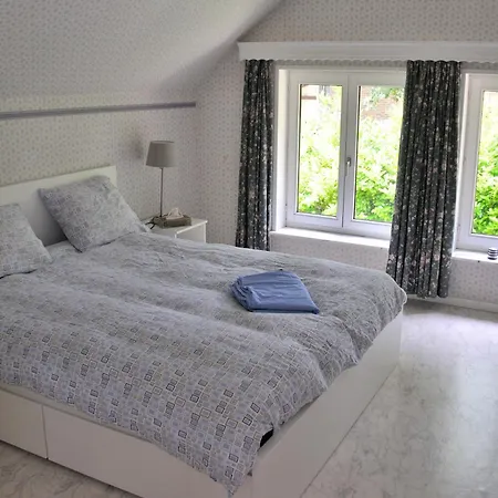 Tres Belle 4 Facades Dans Quartier Et Arbore - 5 Kms De Namur (Namen)